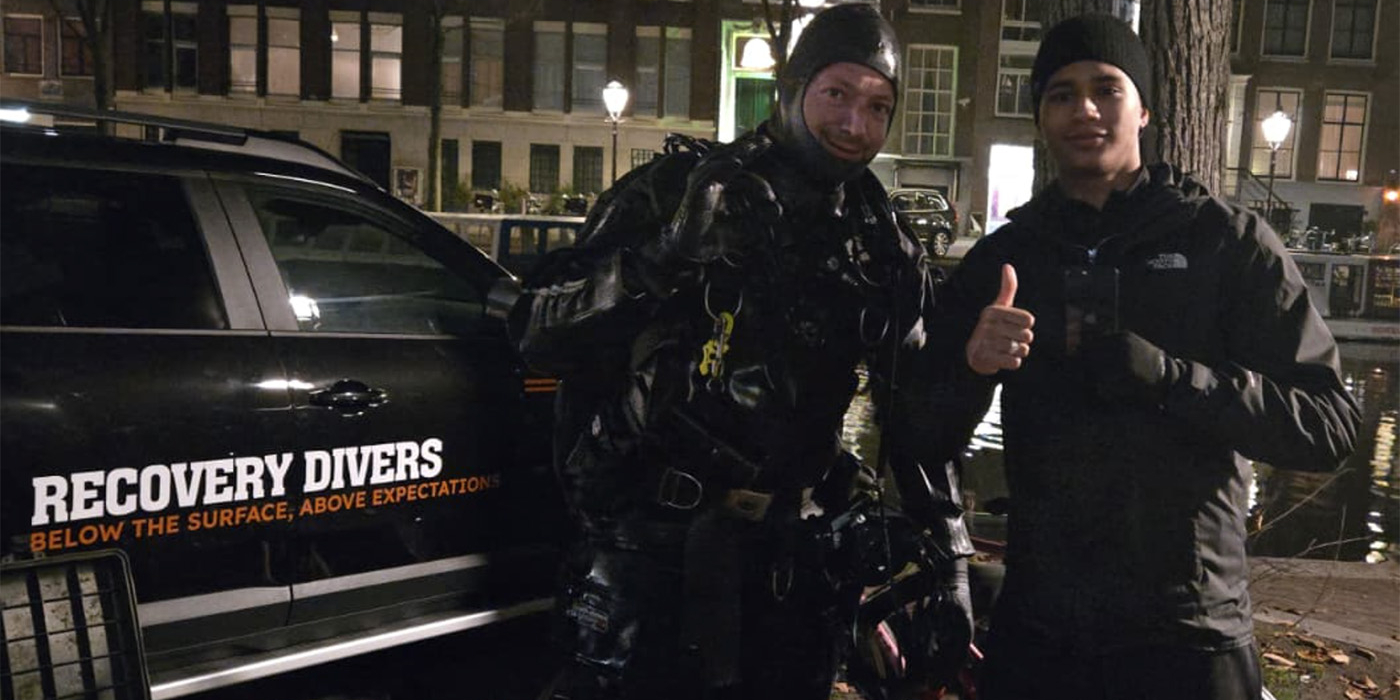 Duikactie bij de Singel: van verloren naar gevonden!