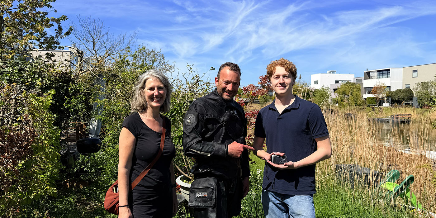 Recovery Divers vindt camera terug in Amsterdam IJburg