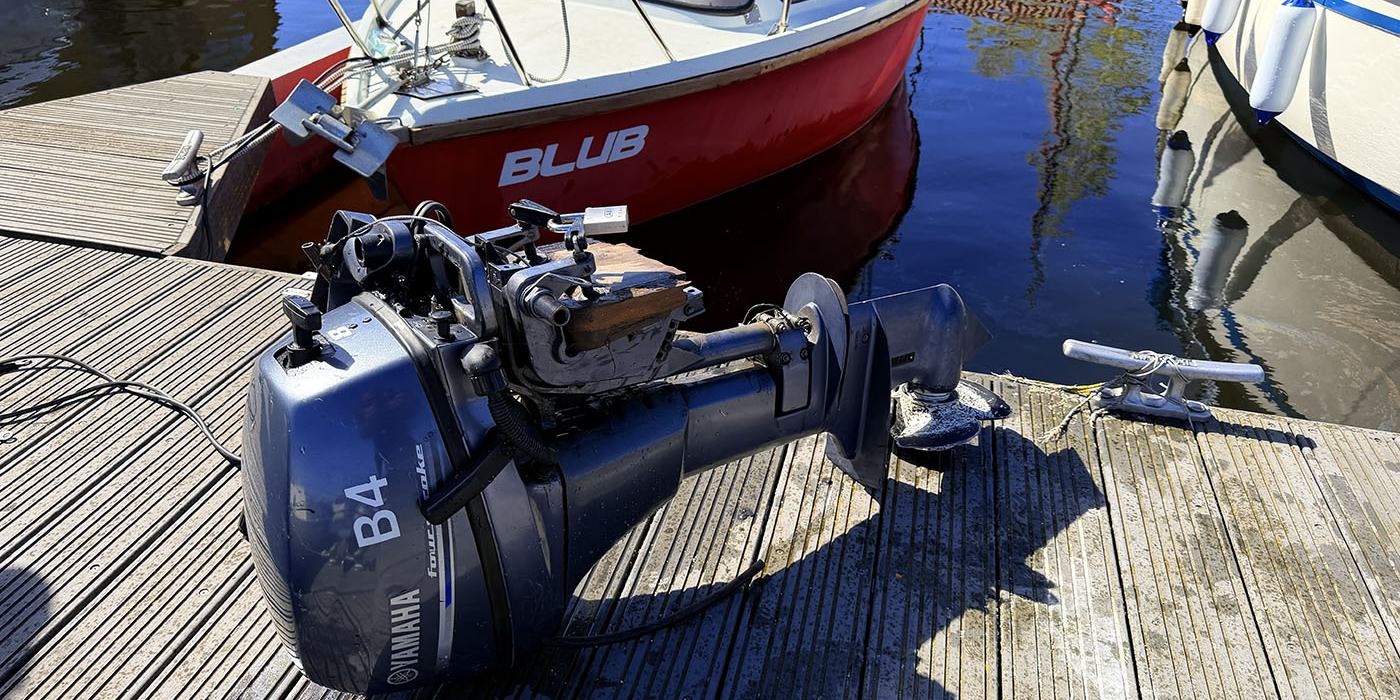 Boot genaamd Blub maakt naam waar in de Nieuwe Haven