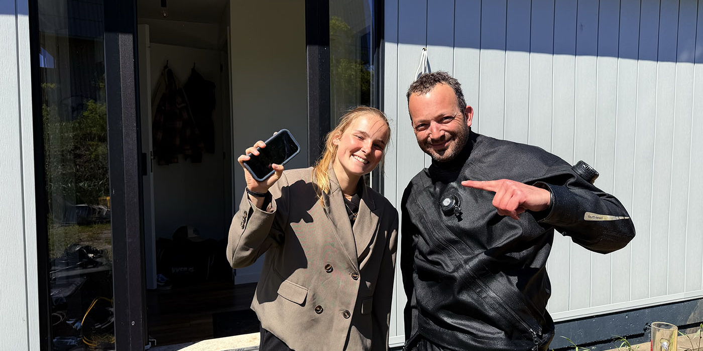iPhone 17 binnen 90 seconden gevonden in Haarlemmertrekvaart