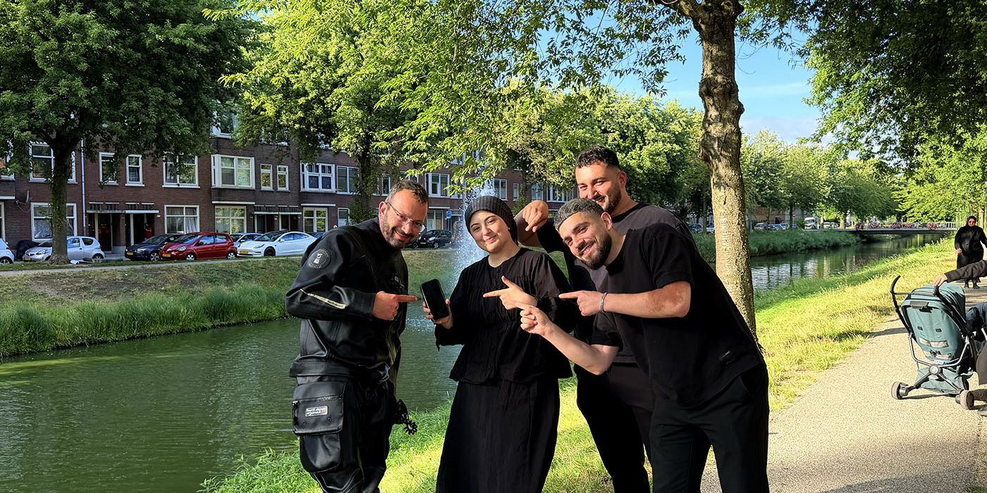 Kinderwagen te water, Recovery Divers vindt iPhone terug