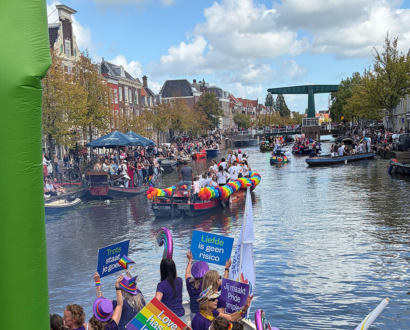 Botenparade op de gracht