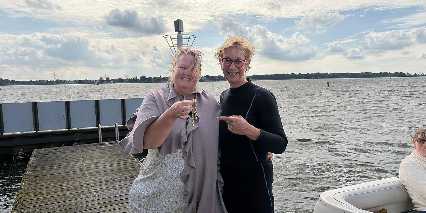 Gouden armband opgedoken in Marina Muiderzand