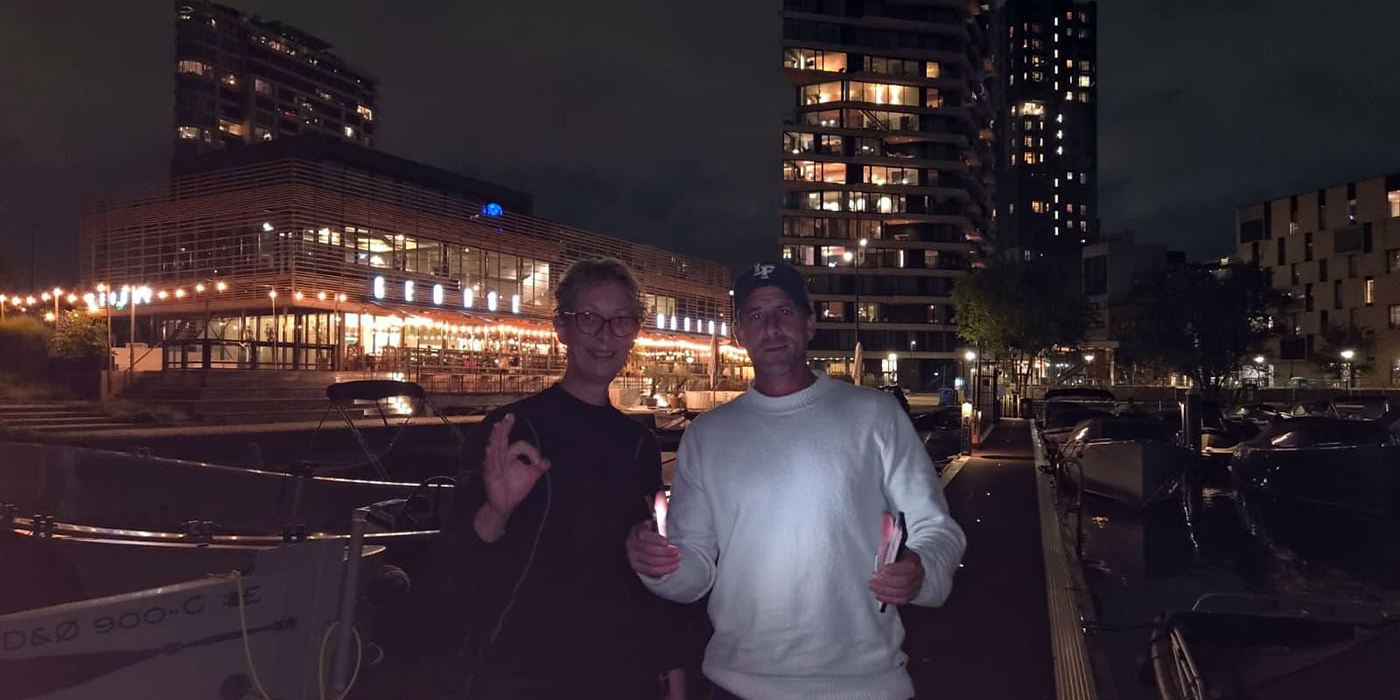 Twee telefoons in tasje snel teruggevonden in Amsterdam