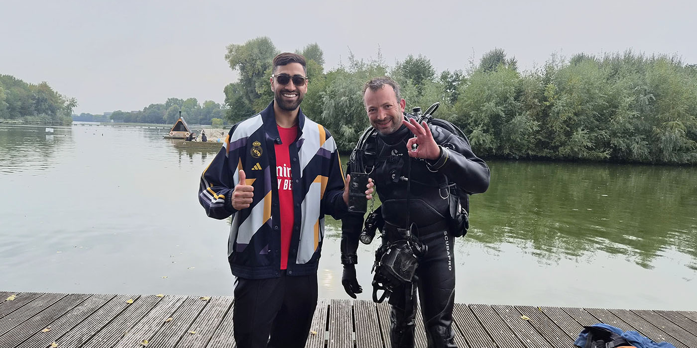 Bij de Sloterplas in Amsterdam vond Recovery Divers een Samsung S25 terug